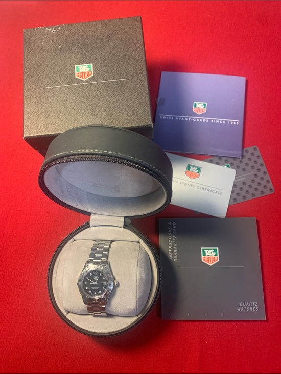 Tag Heuer Accessories - Tag Heuer Aquaracer Diving Watch with a black dial and diamond detailing